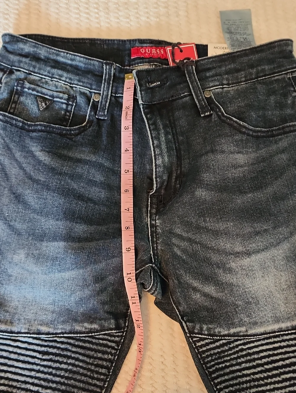 Guess Modern Skinny Avalon Fit  Dark Wash Brand New